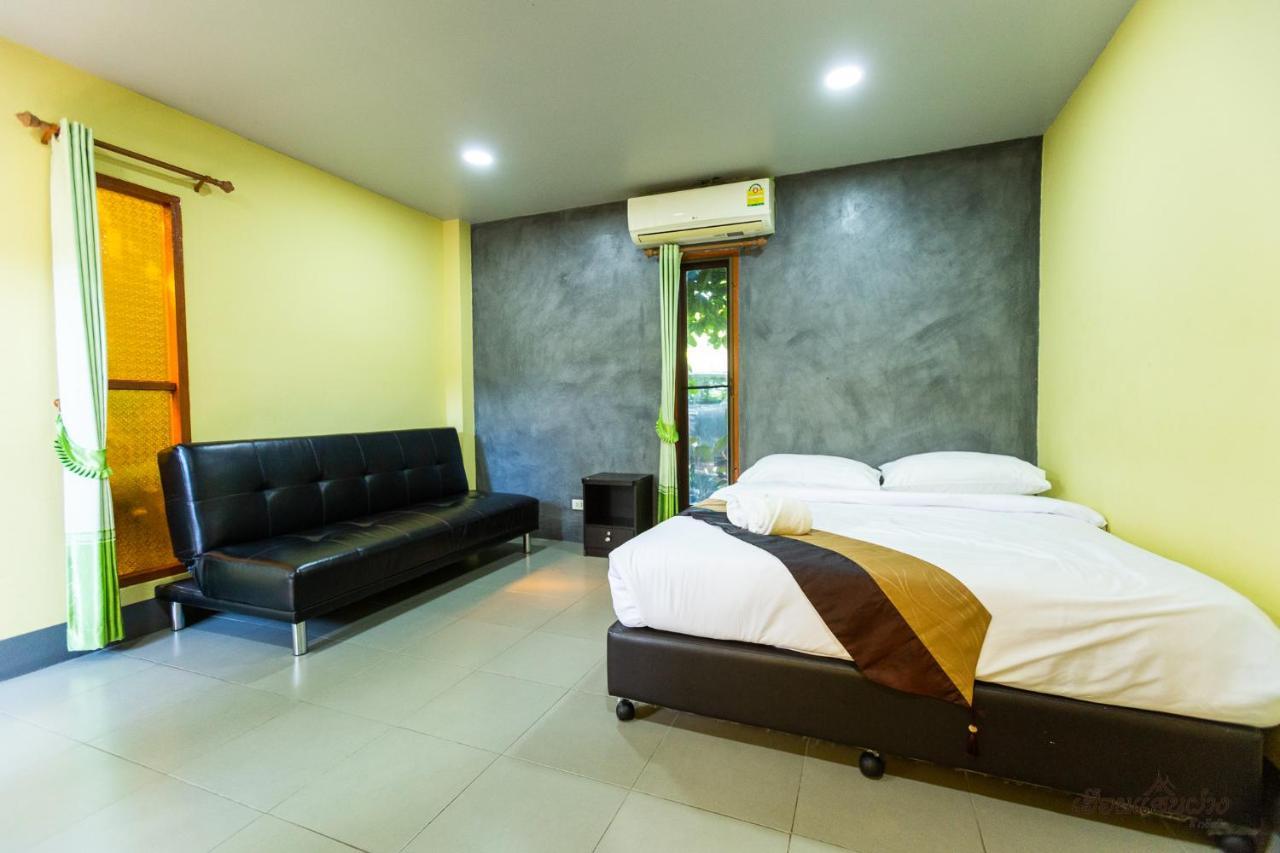 Huen San Fang hotel โรงแรมเฮือนแสนฝาง Exterior foto